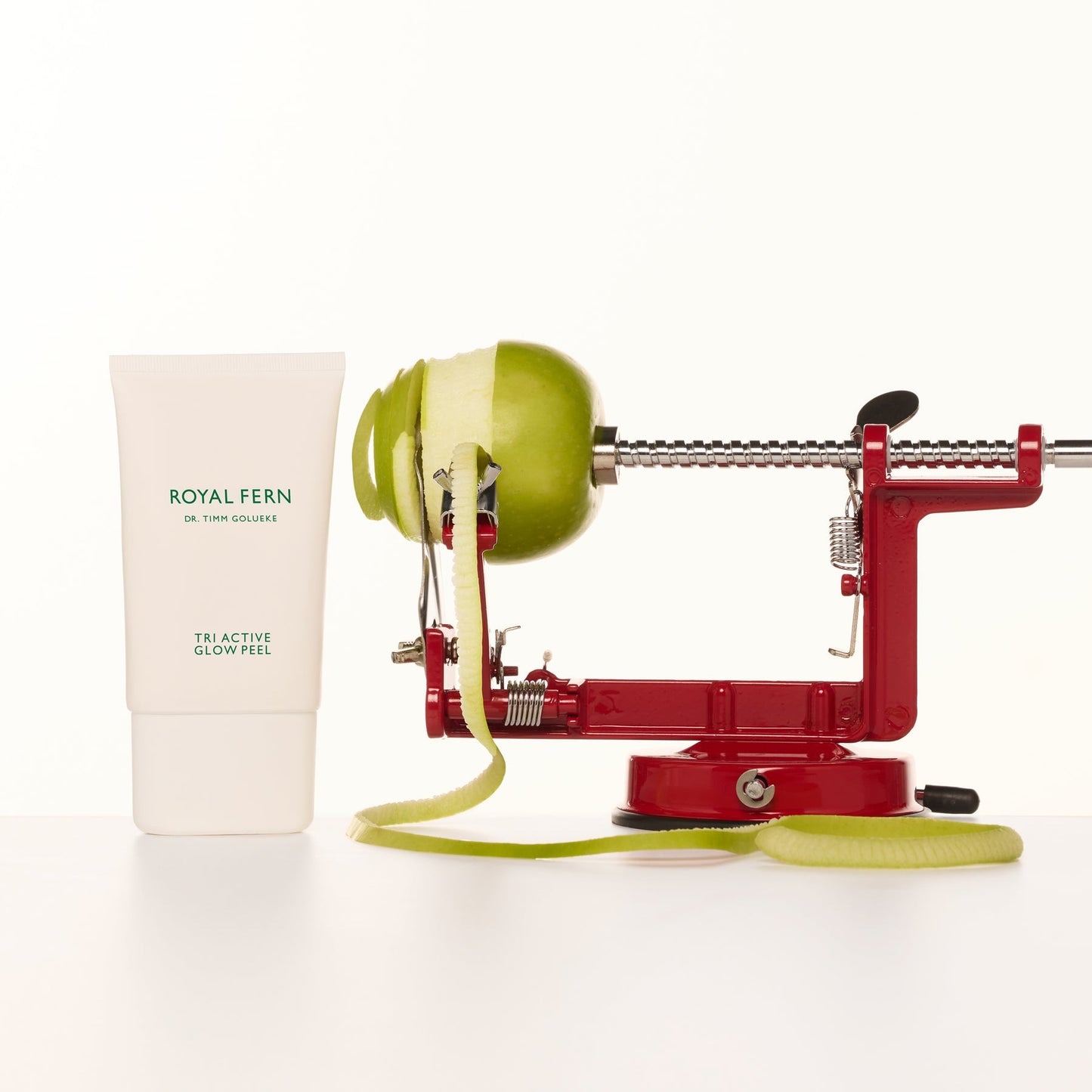 Royal Fern Tri Active Glow Peel
Skin refining face peel