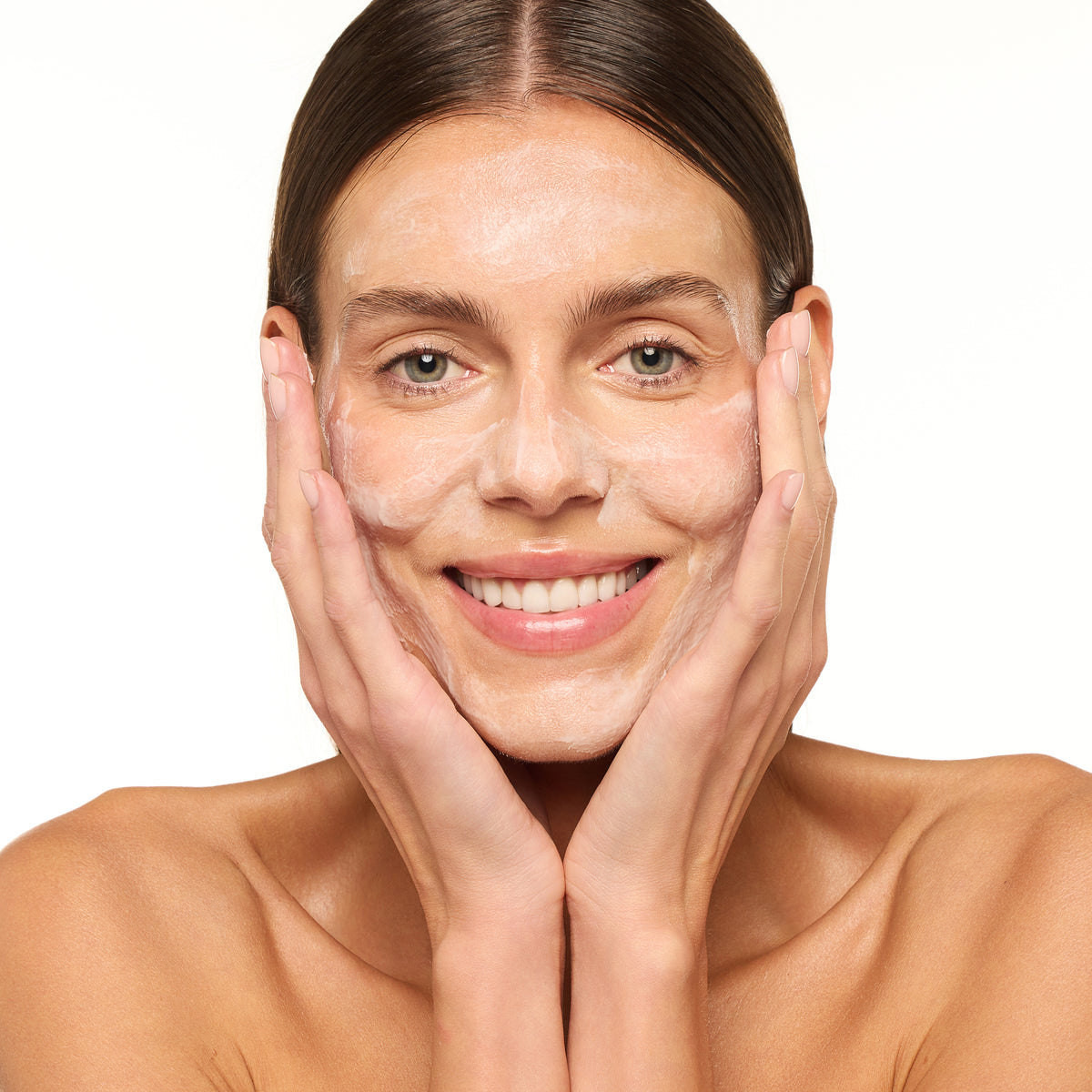 Royal Fern Tri Active Glow Peel
Skin refining face peel