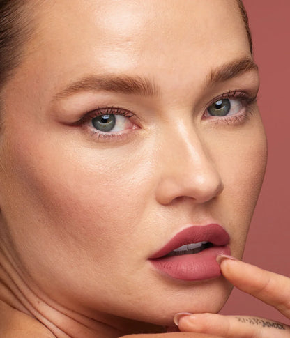 Huda Beauty Liquid Matte Lipstick